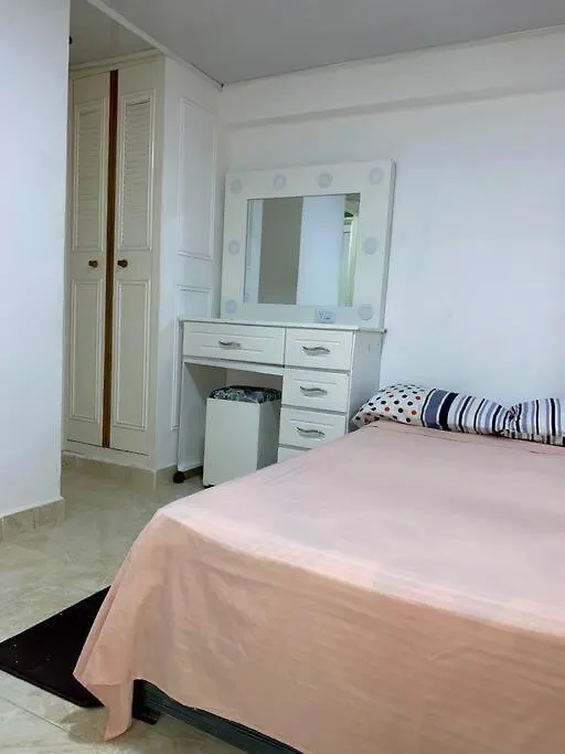Estudio En Santa Monica Residencial Cali Colombia